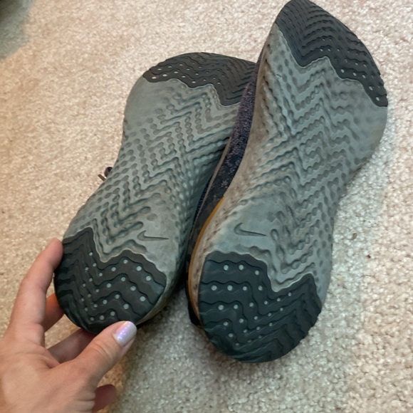 Nike epic react slip on shoe - Picture 5 of 7